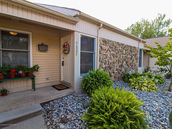 5th image of 7237 Creekside Dr #35