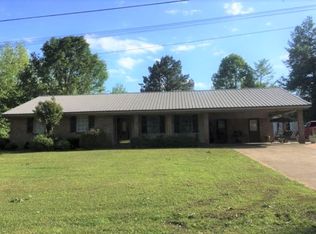 68 N 2nd St, Pickens, MS 39146