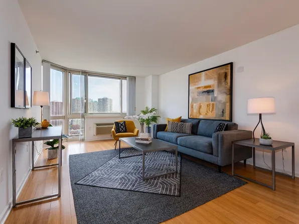 20 2nd St APT 2105, Jersey City, NJ 07302