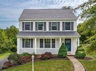 1027 Woodridge Dr, Canonsburg, PA