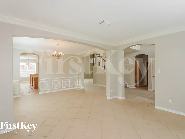13206 Indigo Creek Ln — Photo 3