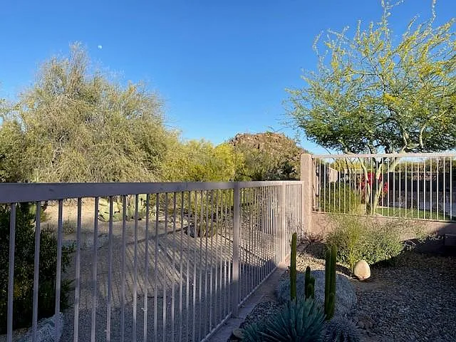 3347 N Boulder Cyn — Photo 26