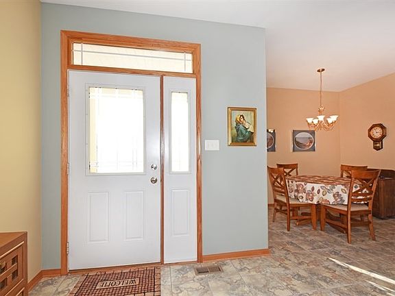 3rd image of 18857 Crystal Creek Dr