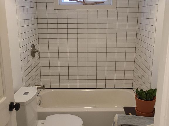 4th image of 6326 Germantown Ave APT 2