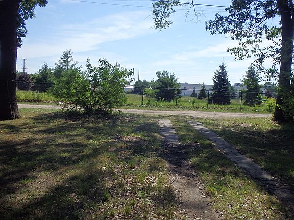 5th image of 2012 5th St