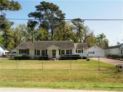 312 Bayou Dr, Channelview, TX, 77530