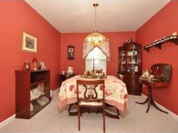 3rd image of 1817 Emerald Pines Ln