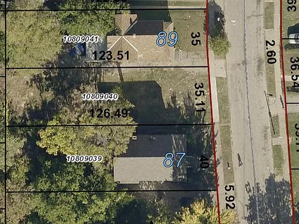 698 E 102nd St, Cleveland, OH 44108