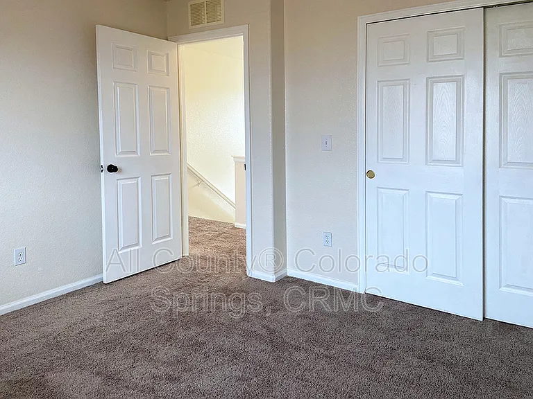 8355 Cedar Chase Dr — Photo 15