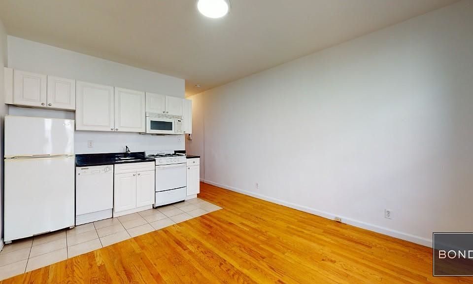 1st image of 315 E 93rd St APT 2B