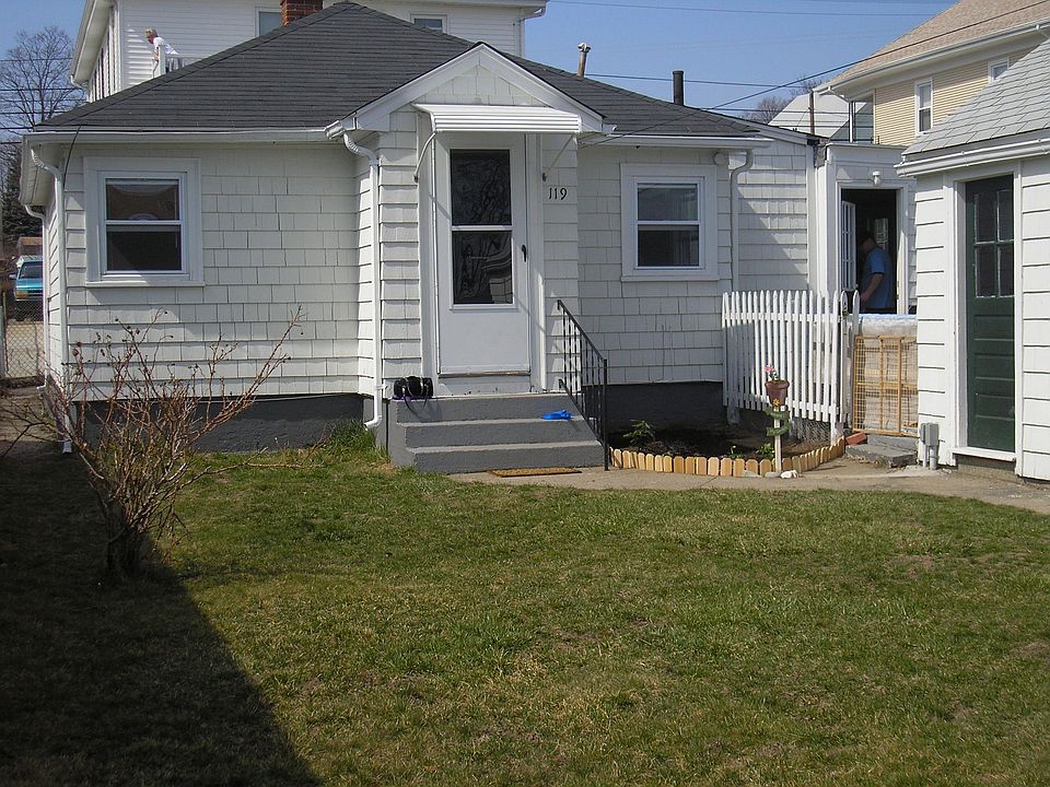 1st image of 119 Arlington St