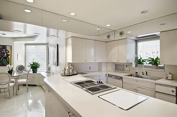 Sold by Corcoran | media 29