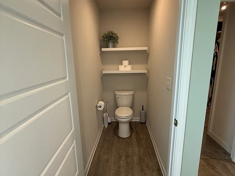 1092 Enclave Cir — Photo 16