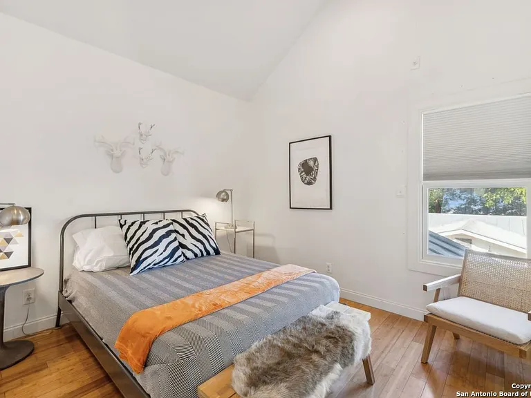 227 Claudia St #3 — Photo 23