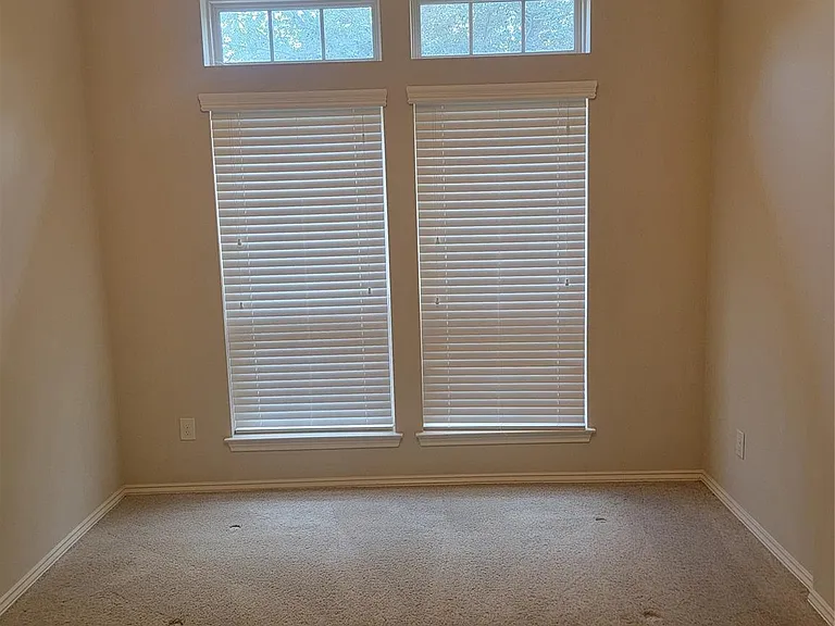 21702 Masonwood Ln — Photo 16