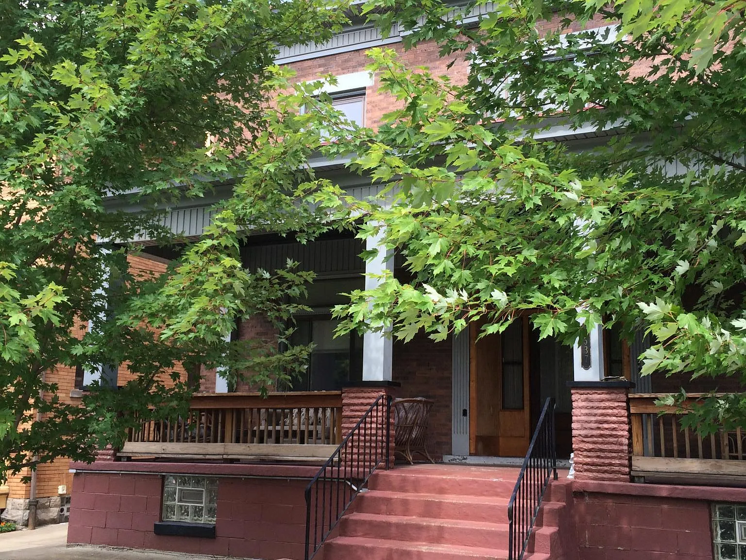4 bed, 1.5 bath, 1600 sqft, $705 — Photo 3