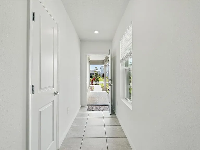 5079 Royal Point Ave — Photo 12