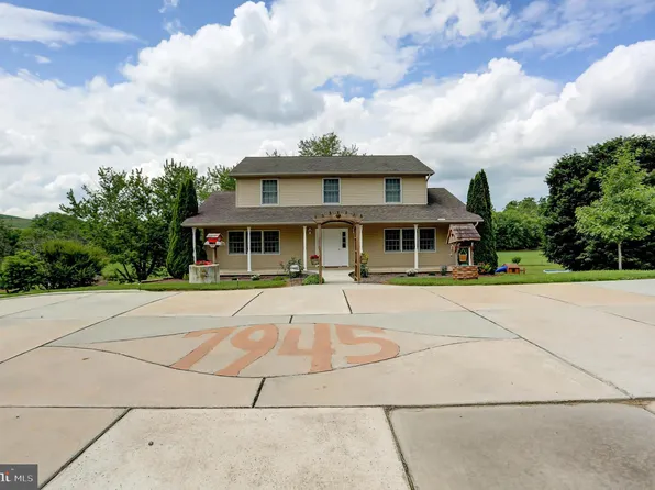 7945 Anthony Hwy #1, Waynesboro, PA 17268