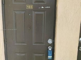 Poinciana Lakes Villa, Hialeah, FL 33015