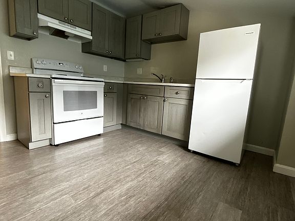 3rd image of 248 Broadway St Unit 7