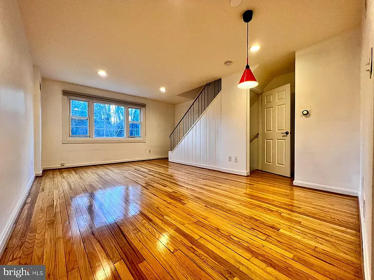 5332 Pooks Hill Rd #304-53 — Photo 14