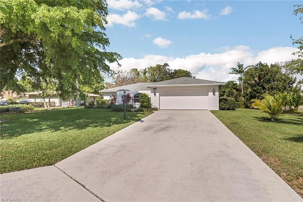 Building Photo - 4472 Beechwood Lake Dr