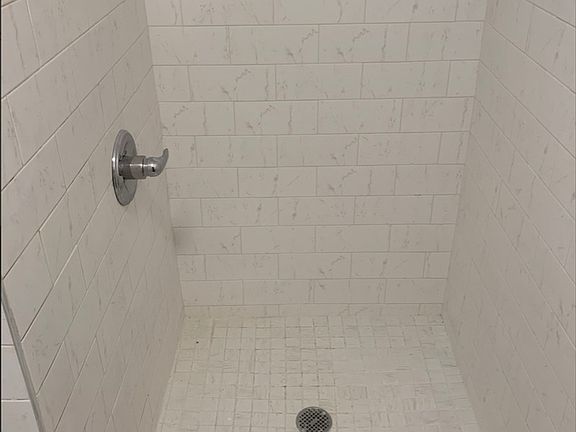 5th image of 8611 18th Ave #1