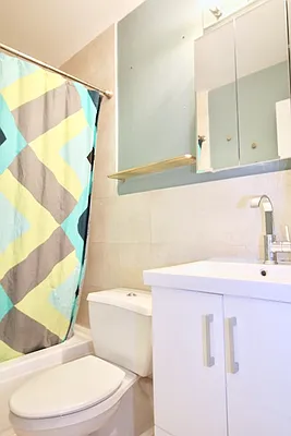 Rented by Corcoran | media 17