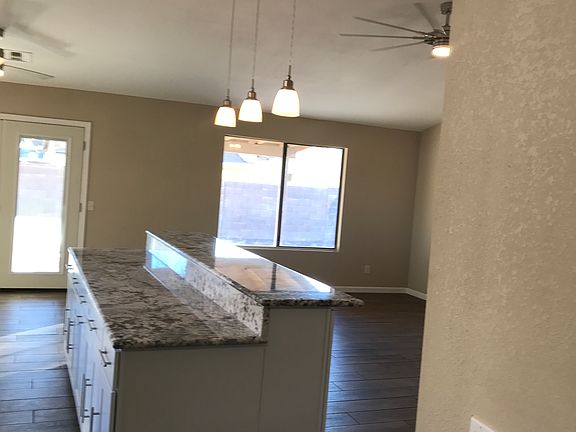 2nd image of 1231 E Avenida Kino