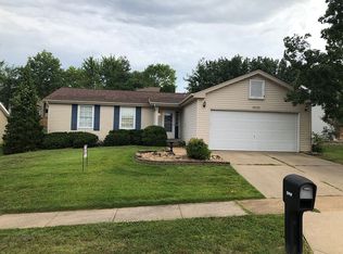 16251 Castlerea Blvd, Ballwin, MO 63021