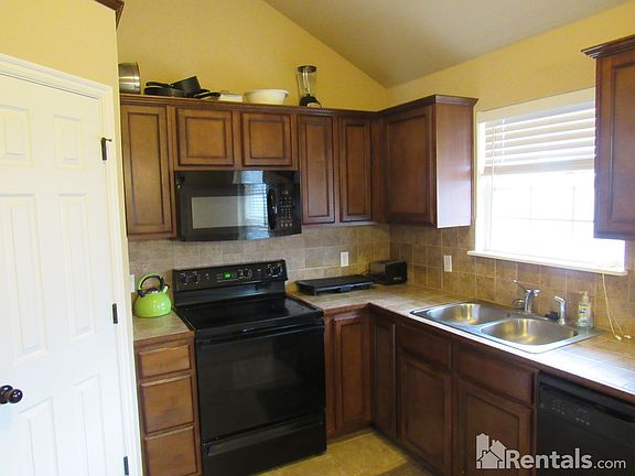 4th image of 1509 NW 126th St