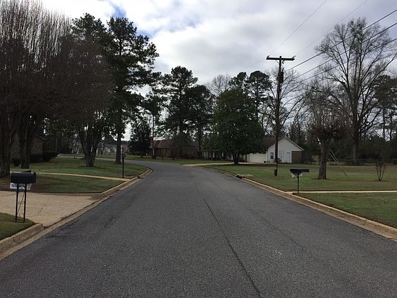 5th image of 5717 18th Ave