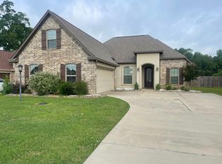 707 Fir Wood Ln, Haughton, LA 71037