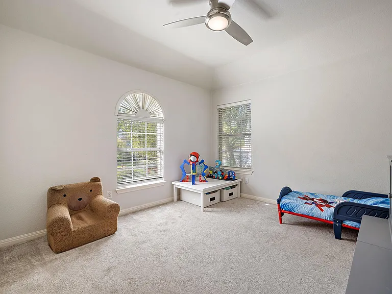 2114 Hilton Head Dr — Photo 28