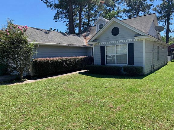 2nd image of 2910 Bentwood Ln