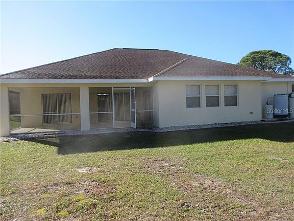 3rd image of 8338 Drolet Ave