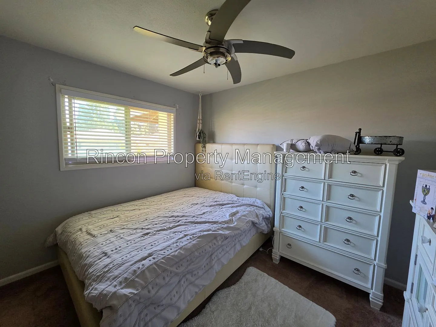 4 bed, 2.0 bath, 1308 sqft, $3,695 — Photo 4