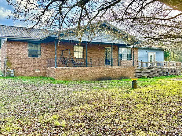272 Cherokee Trl, Trenton, GA 30752