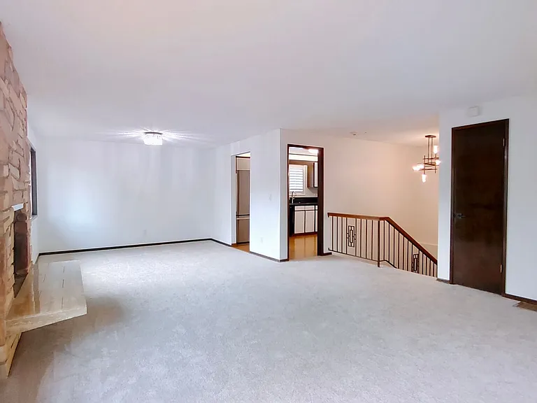 4470 Lakeview Blvd — Photo 12