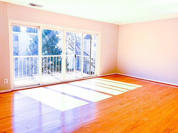 2nd image of 3209 University Blvd W APT 21