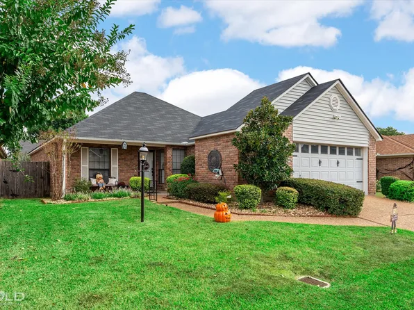 7711 Millicent Cir, Shreveport, LA 71105