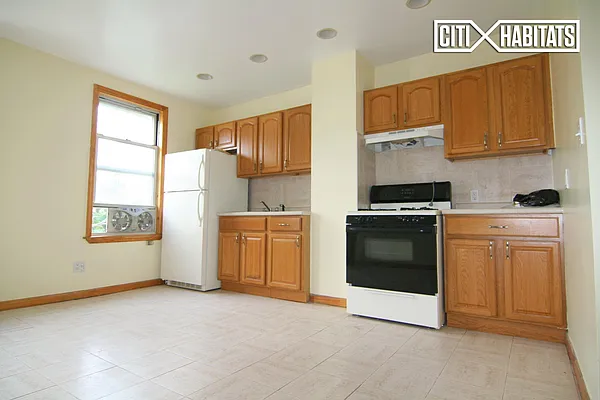 Rented by Citi Habitats | media 12