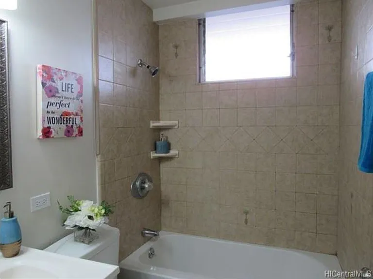 708 Palani Ave — Photo 7