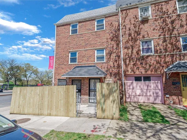 154-01 64th Avenue, Flushing, NY 11367