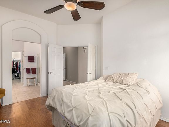 4th image of 26 S Quinn Cir Unit 16