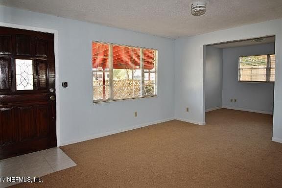 5th image of 10919 Majuro Dr