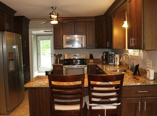 16 Locust Point, Newport, KY 41076