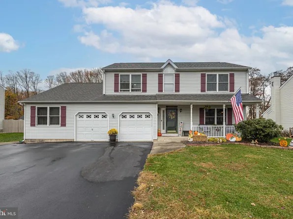7 Pickering Bnd, Langhorne, PA 19047