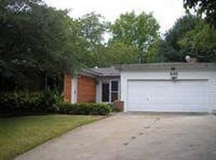 835 Lake Terrace Dr, Dallas, TX 75218