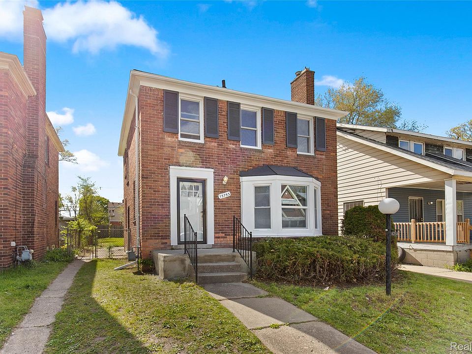 1st image of 15753 Wisconsin St